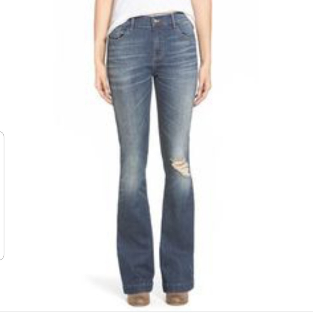 Distressred Jeans